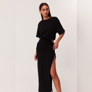 Revolve SNDYS Lola Maxi Dress NWT